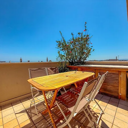 Sky Garden - Luxury Apartmán
